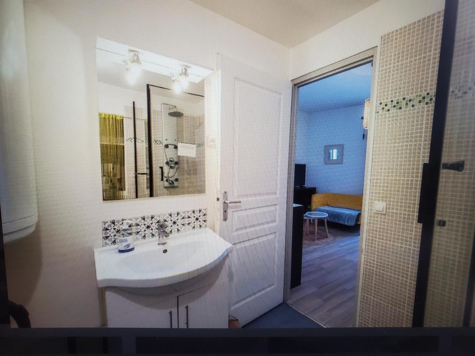 Studio Au Coeur De Viviers Екстер'єр фото