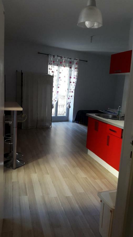 Studio Au Coeur De Viviers Екстер'єр фото